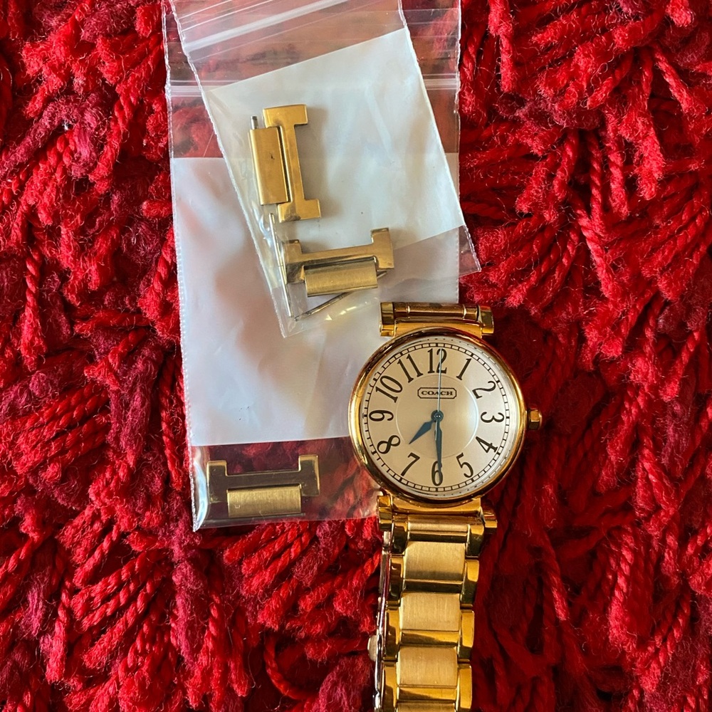 Classy Watch - image 8